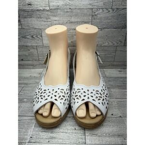Spring Step Footsie Slingback Sandals Womens Sz‎ 8 White Leather Laser Cut Shoes
